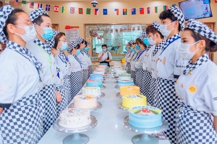 西点师培训学校一般多久,学费多少钱青岛新